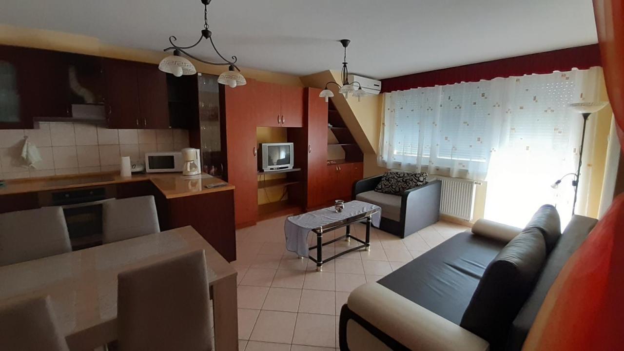 سزارفاس Elizabet Apartman A Belvarosban المظهر الخارجي الصورة