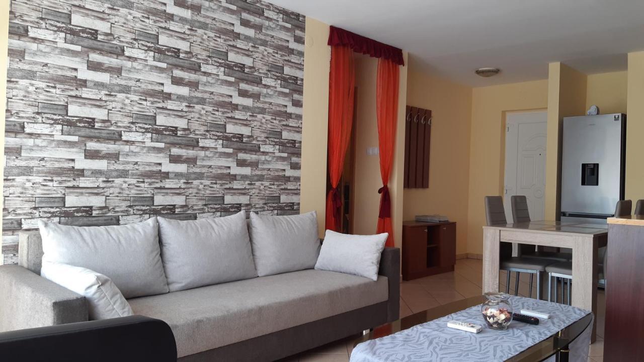 سزارفاس Elizabet Apartman A Belvarosban المظهر الخارجي الصورة
